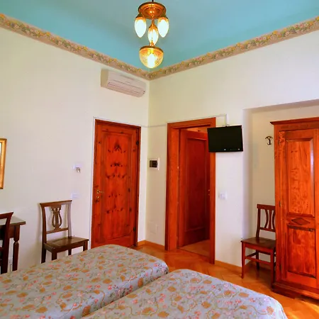 בית הארחה Cimabue 9 פירנצה