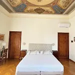 Cimabue 9 Vendégház 4*